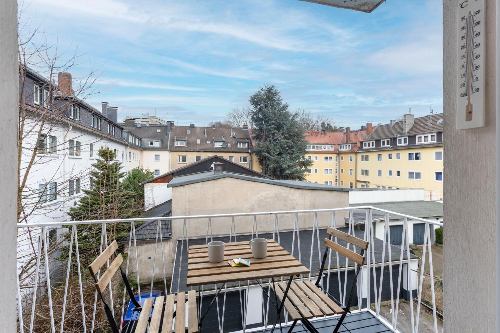 44 Apartments - Modern, Gemuetlich, Wlan, Balkon, Stellplatz 부퍼탈 외부 사진